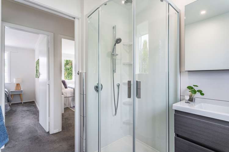 18 Kelly Grove Elderslea_16