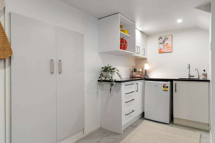 12 Fairleigh Avenue Mt Albert_18