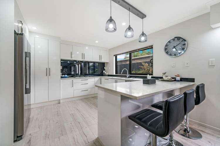 61a Awaroa Road Sunnyvale_6