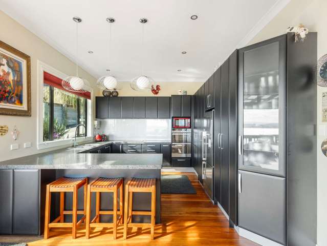 9 Kowhai Road Bluff Hill_4