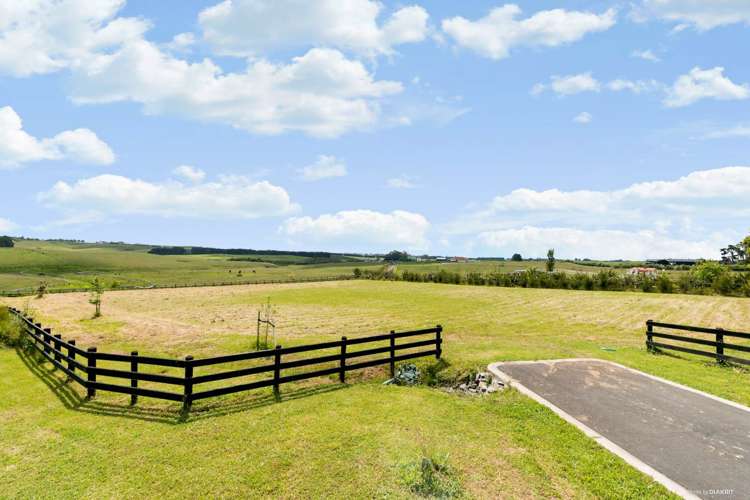 135 Batty Road Kingseat_6