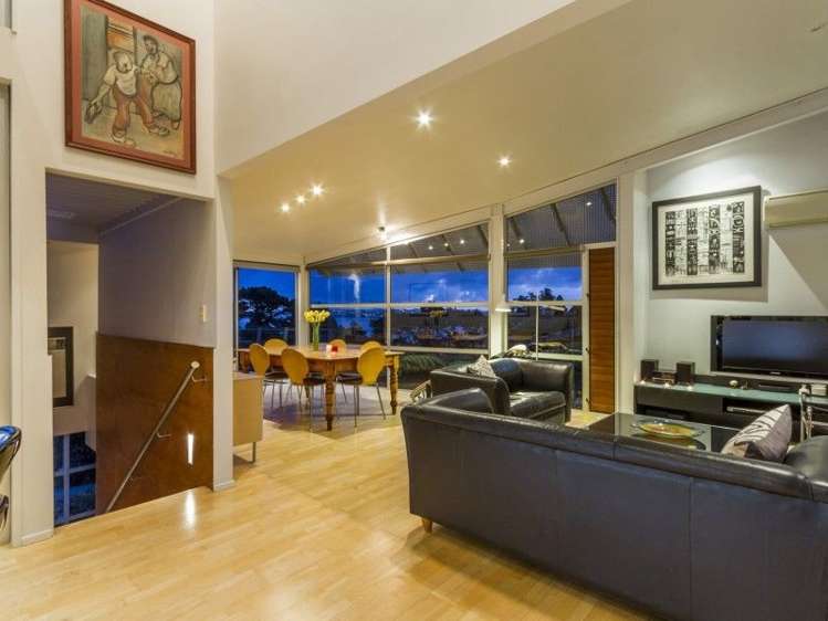 33 Rosecamp Road Beach Haven_13