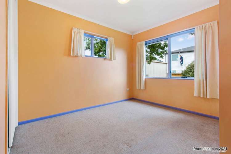 37 Hereford Street Te Atatu Peninsula_16