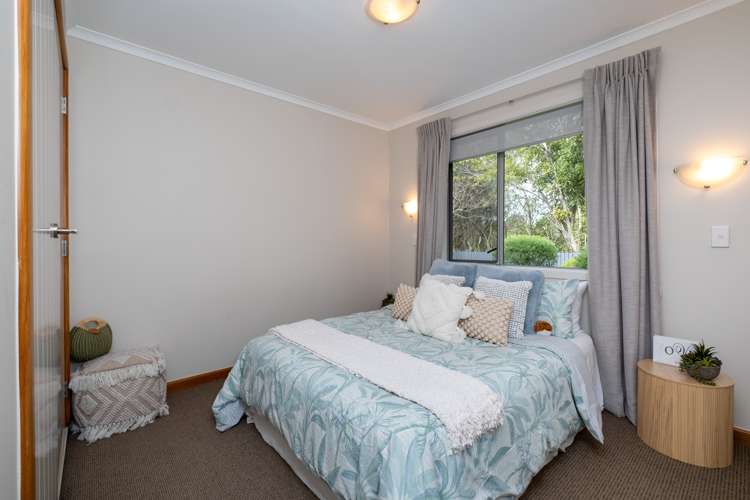 245 Riverbend Road Meeanee_15