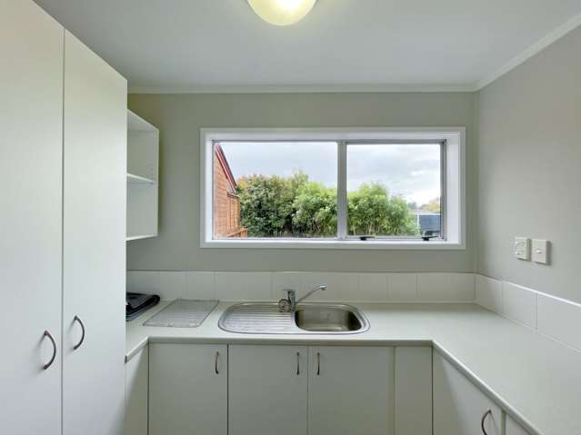 2/82 Moore Street 1614_2