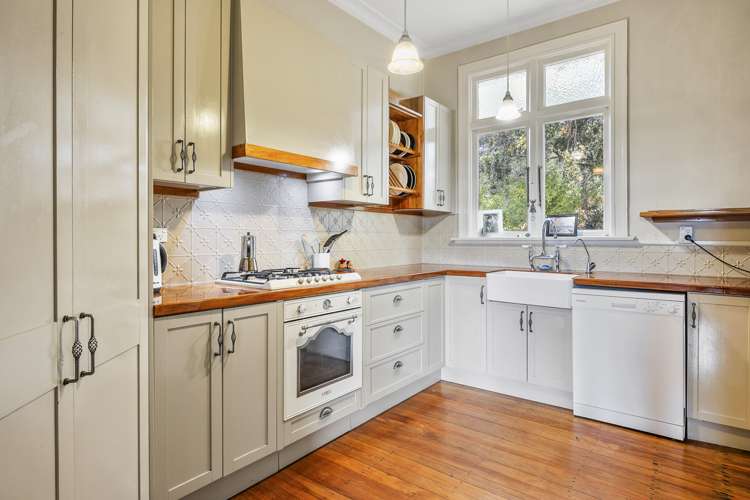 157 Riccarton Road West Mosgiel_9