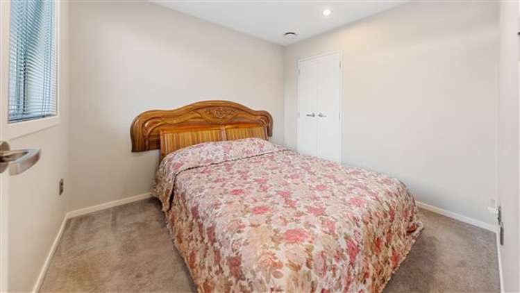40 Pencaitland Drive Flat Bush_11