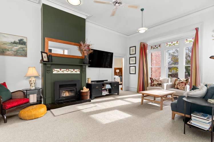 8 Aikmans Road Merivale_9