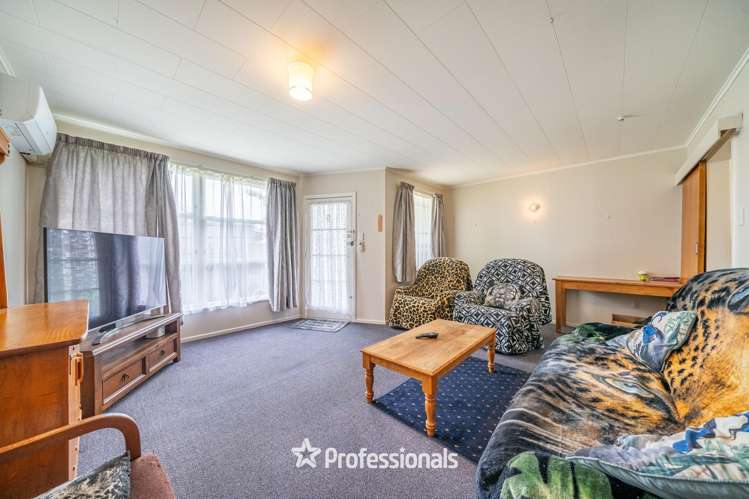 10a and b Poole Crescent Wainuiomata_1