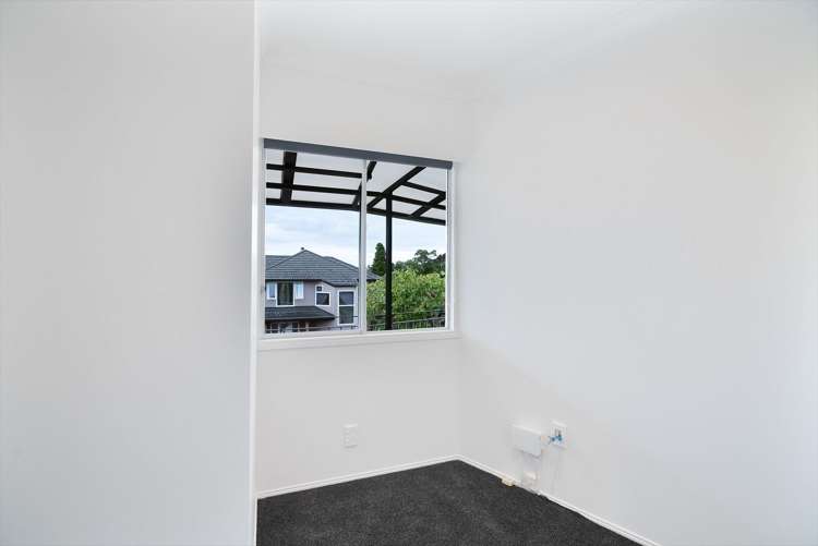 19 Brooke Road Red Hill_13