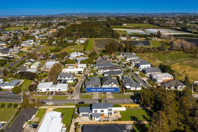 7 Mill Grove Riverhead_23