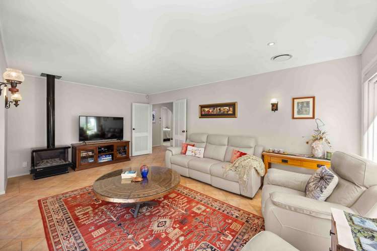 8 Hedge Row Sunnyhills_6