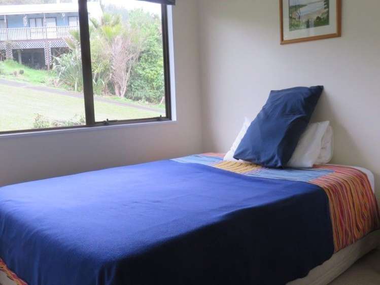 109 Onemana Drive Onemana_9