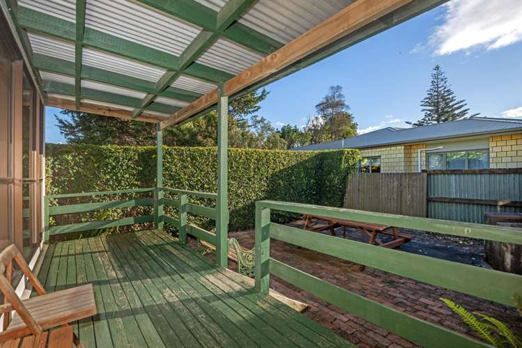 312 Kahutia Street Gisborne Central_11