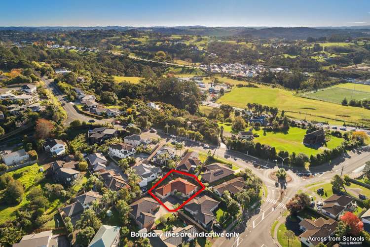 54 Ian Sage Avenue Long Bay_15