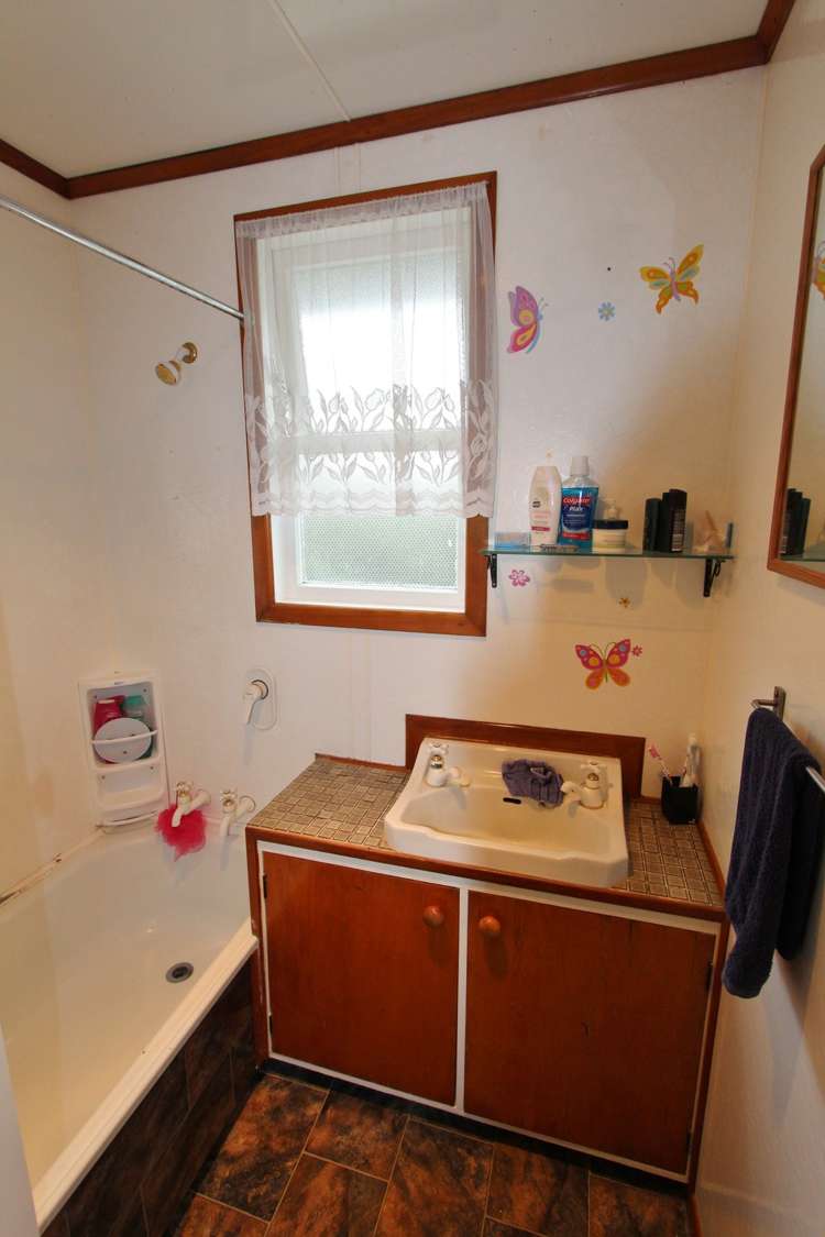 18 Ngatuku Place Tokoroa_14