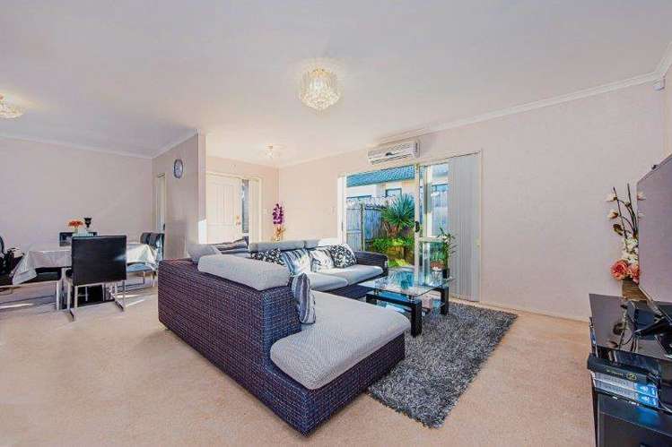 34 Robin Brooke Drive Flat Bush_6