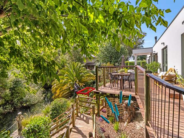 76 Moffat Drive Lincoln_1