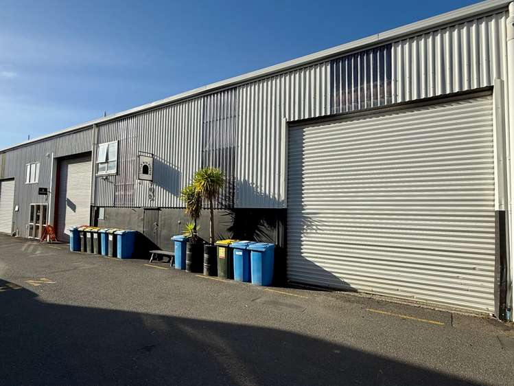 Unit 8, 96 Newton Street_0