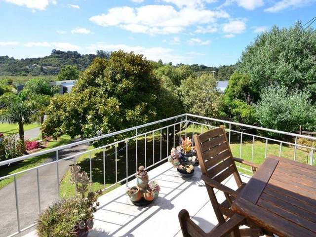 22 Weranui Road Waiwera_1