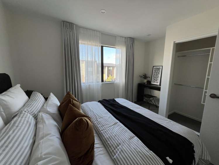 341 Glengarry Road Glen Eden_6