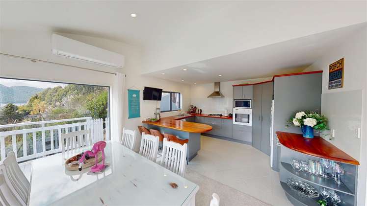 90 Okareka Loop Road Lake Okareka_6