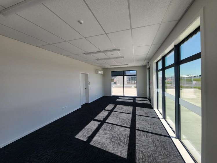 20 Factory Drive Rolleston_11