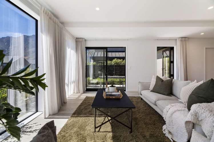 18 Chapman Way Jacks Point_2