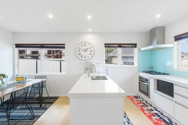 35 Hilling Street Titirangi_3