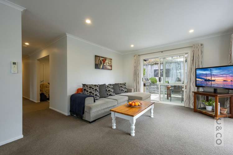 11 Jessie Rise Riverhead_8