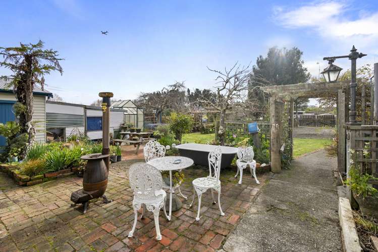 31 Hedges Street Sanson_16