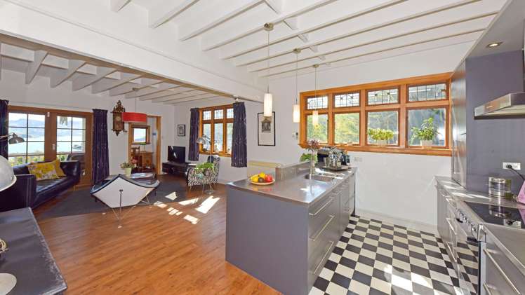 35 Reserve Terrace Lyttelton_5