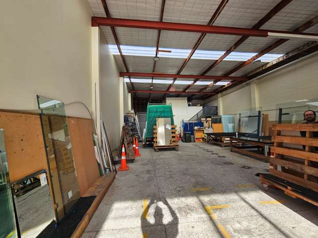 Unit A/3 Kaimahi Road Wairau Valley_2