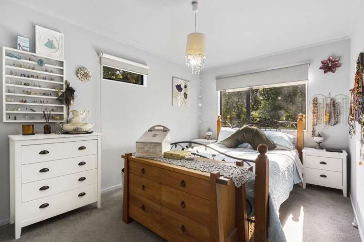 160 Young Road Paengaroa_18