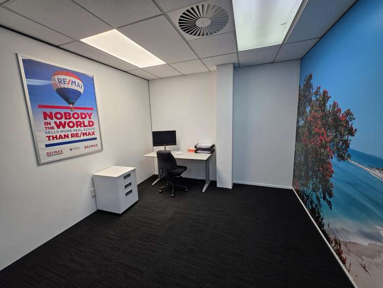 136 Broadway Newmarket_8