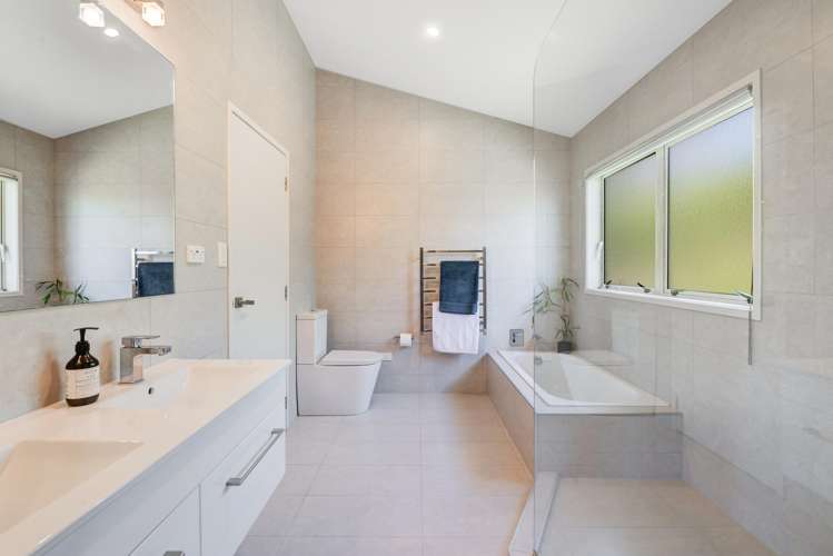 10 Glanville Close Stanmore Bay_7