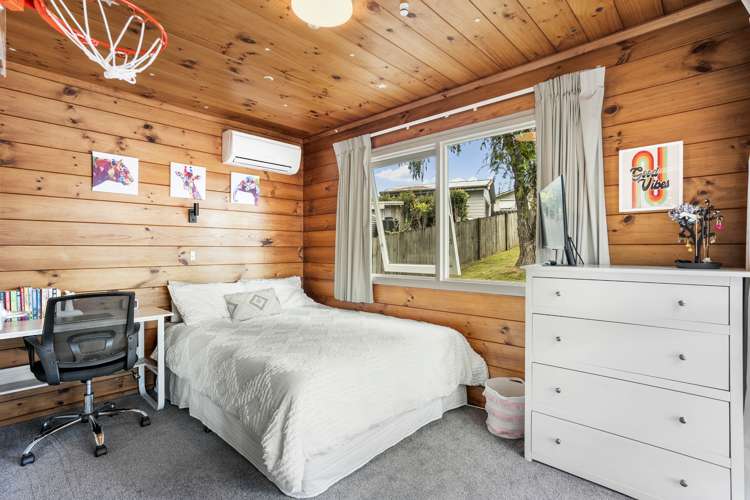 45 Beechdale Crescent Pakuranga Heights_11