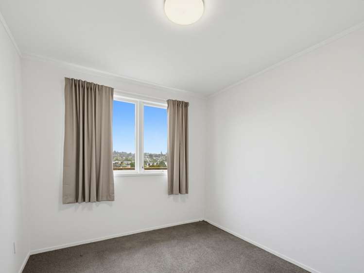 23 Arlette Place Massey_18