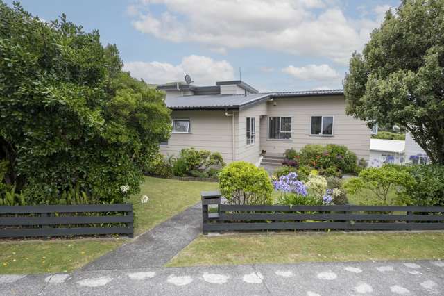 63 Sea Vista Drive Pukerua Bay_1