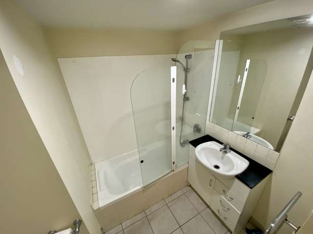 303/20 Upper Queen St Auckland Central_4