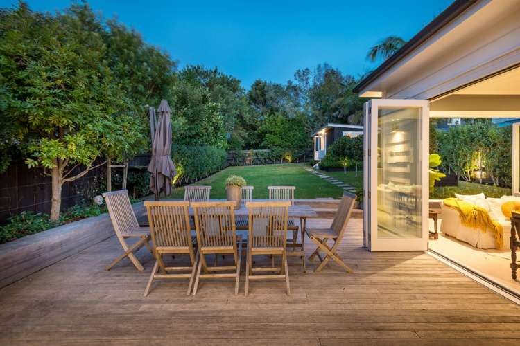 16 Russell Street Stanley Point_8