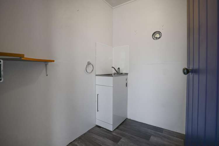 10 King Street Netherby_21