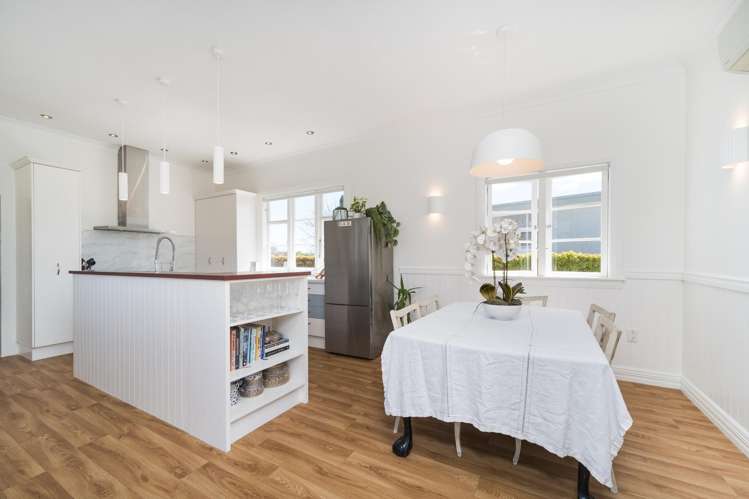 7 Denbigh Street Feilding_11
