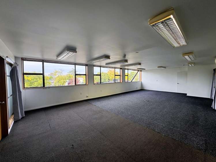 55 Ferry Road City Centre_7