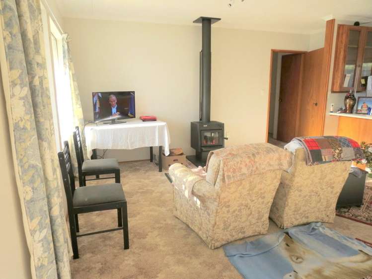 2/21 Dublin Street Martinborough_1