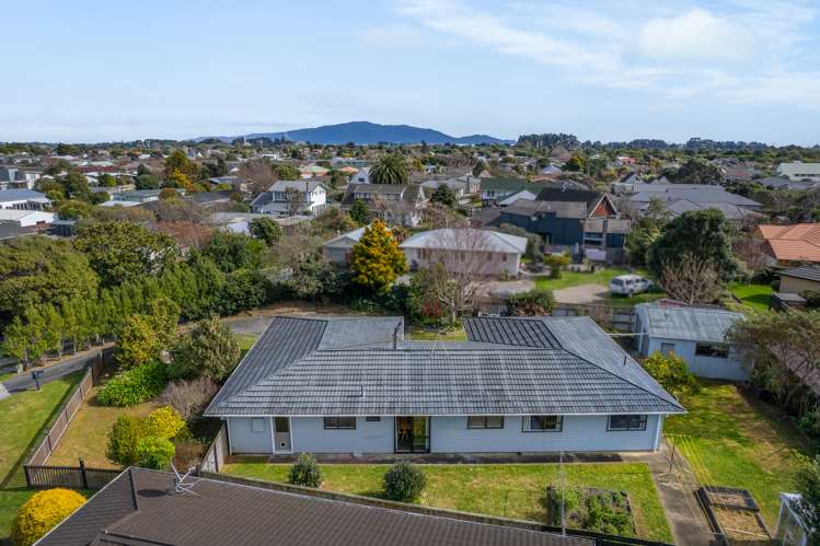 10 Graham Grove Waikanae_31