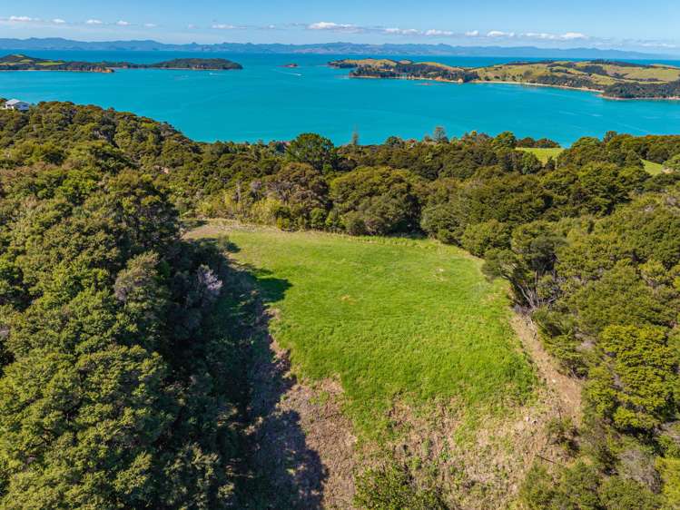 143 Cowes Bay Road Waiheke Island_5