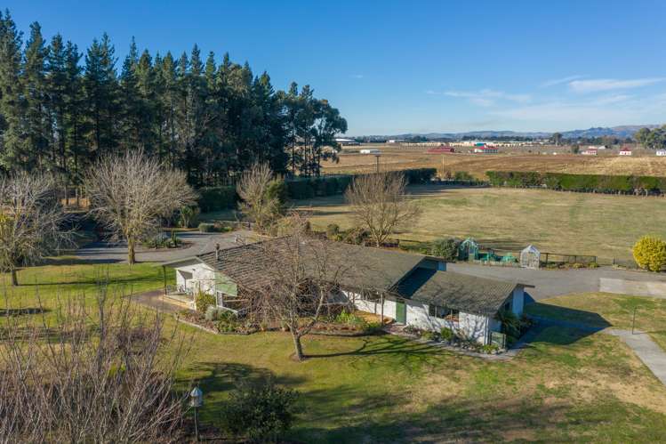 11 Equestrian Lane Bridge Pa_2