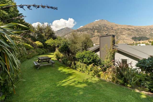 8 Quill Street Dalefield/Wakatipu Basin_3