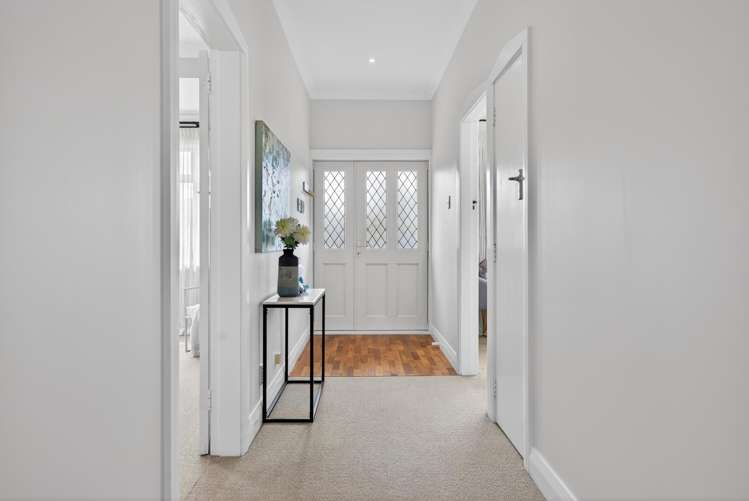 8 Ava Street Petone_18